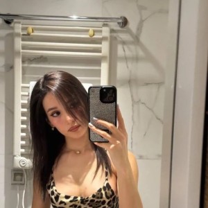 Elline, North Miami Beach escorts