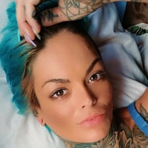 Karen, Hillcrest escorts