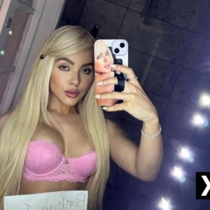 Júlia, Rickmansworth escorts