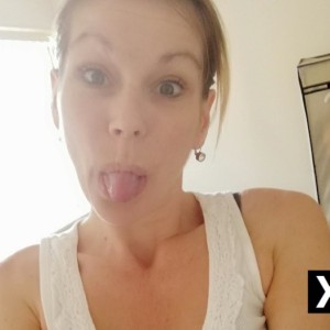 Clevercloggs, Stalybridge escorts