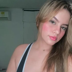 Linda, Wayne escorts