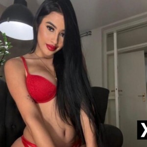 Tiffany, Irlam escorts