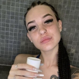 Kendra, Gustine escorts