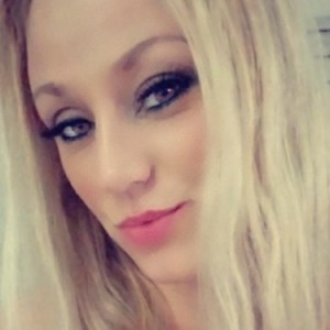 Ava, Elyria escorts