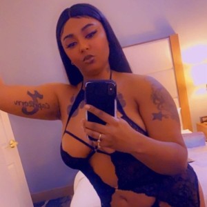 Moorebelle, Charlotte escorts