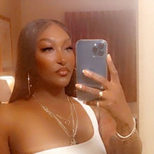 Isyss Love, San Luis Obispo escorts