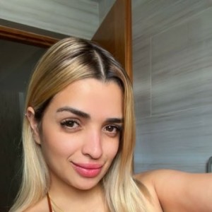 Yinet, Stratford escorts