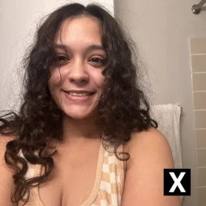 QueennGenie, Sullivan escorts