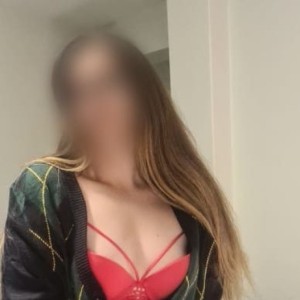 Ally, North Melbourne escorts