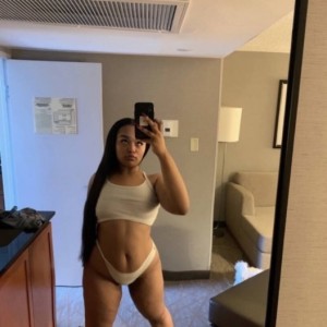 KAYLA, Galesburg escorts