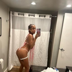 Royalty Love, La Habra escorts