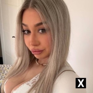 Lina, Coalville escorts
