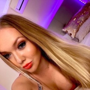 Nancy, Guimarães escorts