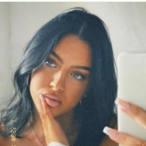 Julia, Wolcott escorts