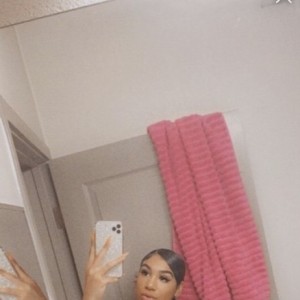 Jasmine, Naperville escorts