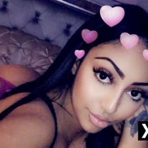 Dahlia, Downers Grove escorts