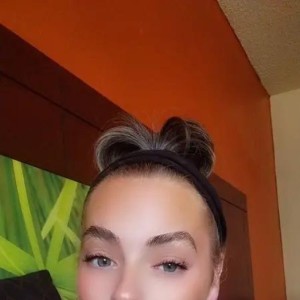 NATAILYA, Gladwin escorts