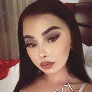 Arianna, Savannah escorts