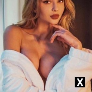 Kim, București escorts