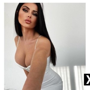 TOP MILF-BEST CHOICE, Ashington escorts
