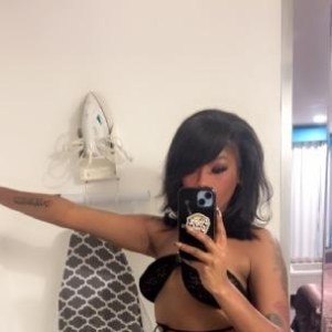 Synai, Monrovia escorts