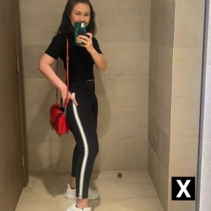 Rose, Cheltenham escorts