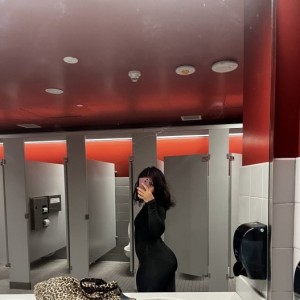 Rosalie, Menifee escorts