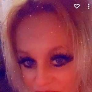 Tina, Avon escorts