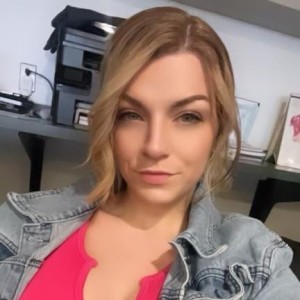 Kitana, Lincoln Park escorts