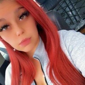 Selina, Emigrant escorts