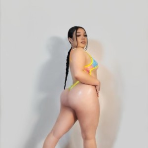 Lexi, Franklin escorts