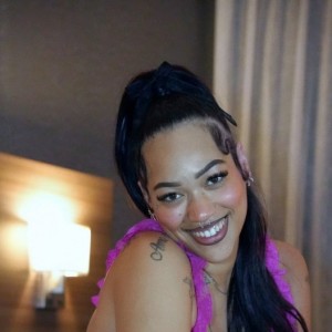 Angela Lee, La Mirada escorts