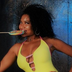 Morena, Liège escorts