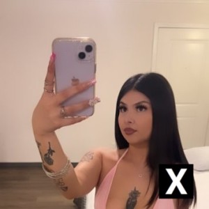 Bella, Killeen escorts