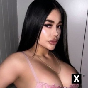 Tara, Chatham escorts