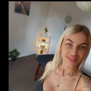 Miriam, Goole escorts