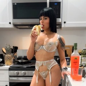 Kleo, Baldwin Park escorts