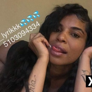 Lyrik, Elkins escorts
