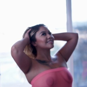 Lexi, Gustine escorts