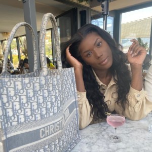 Kylie, Los Angeles escorts