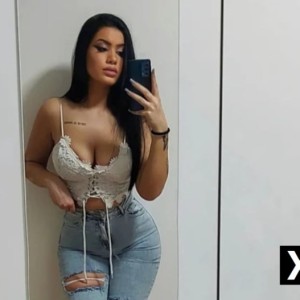 Bună Ma Numesc Alina Pentru Prima Data La Voi In Oras 0745921799, Suceava escorts