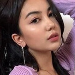Jade, Shorncliffe escorts