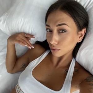 Eva, Assen escorts