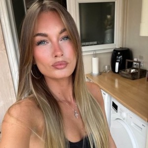 Sandra, Columbus GA escorts