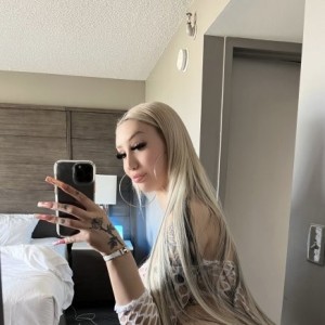 Zoey, Westland escorts