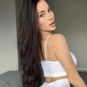 Sara, Chelmsford escorts