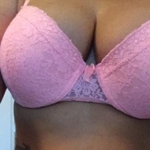 Sundae, Whangarei escorts
