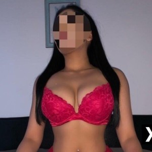YASMIN, East Melbourne escorts
