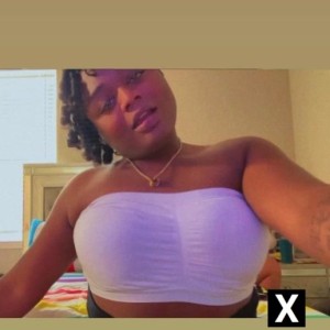 Lola, Campbellsville escorts
