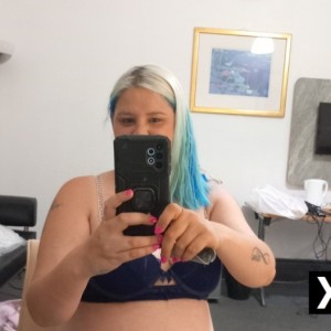 mama, Dumbarton escorts